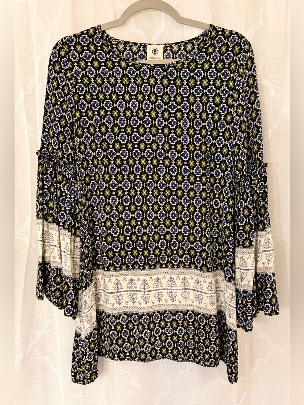 Spade & Heart Boho Tunic Top Bell Sleeve Floral Print Small 🔔
